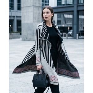 Frazzle Duster Cardigan Medium Black Beige Southwestern Open Front Knit Sweater